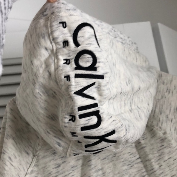 Calvin Klein hoodie - Picture 2 of 3